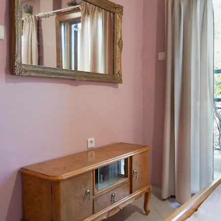 Дом отдыха Theros *