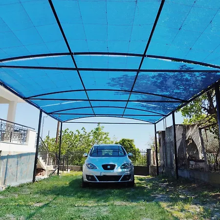 Theros Case de vacanță